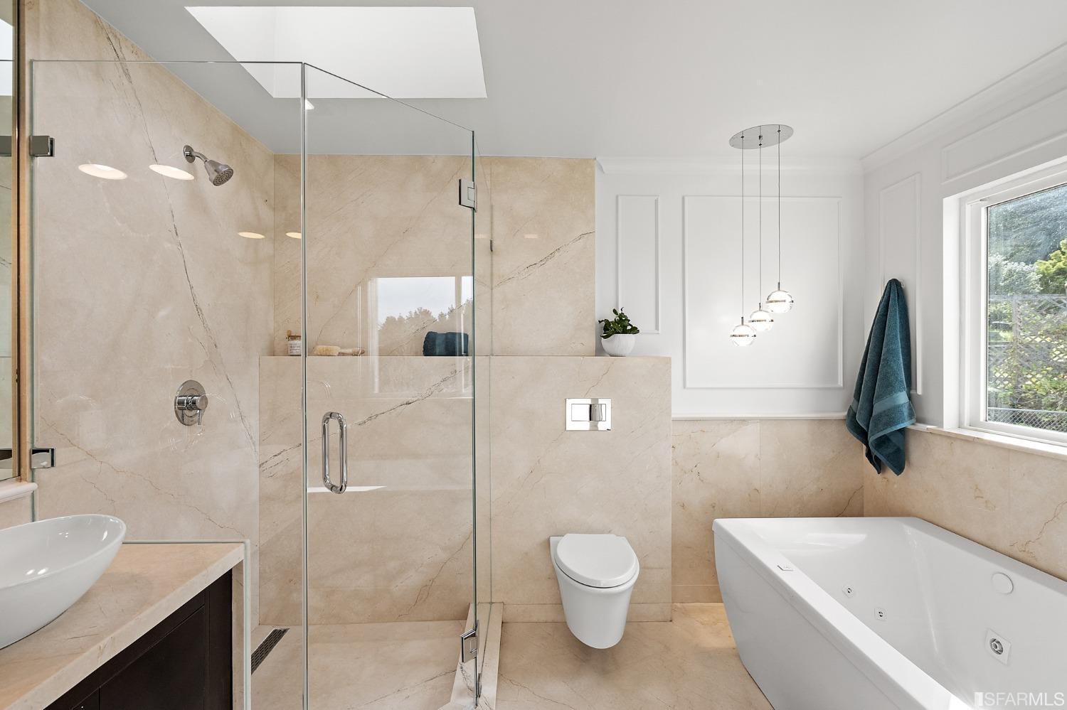 296 Reichling Avenue Pacifica, CA 94044 - Photo 18 of 39 a bathroom with a bathtub a toilet and a shower