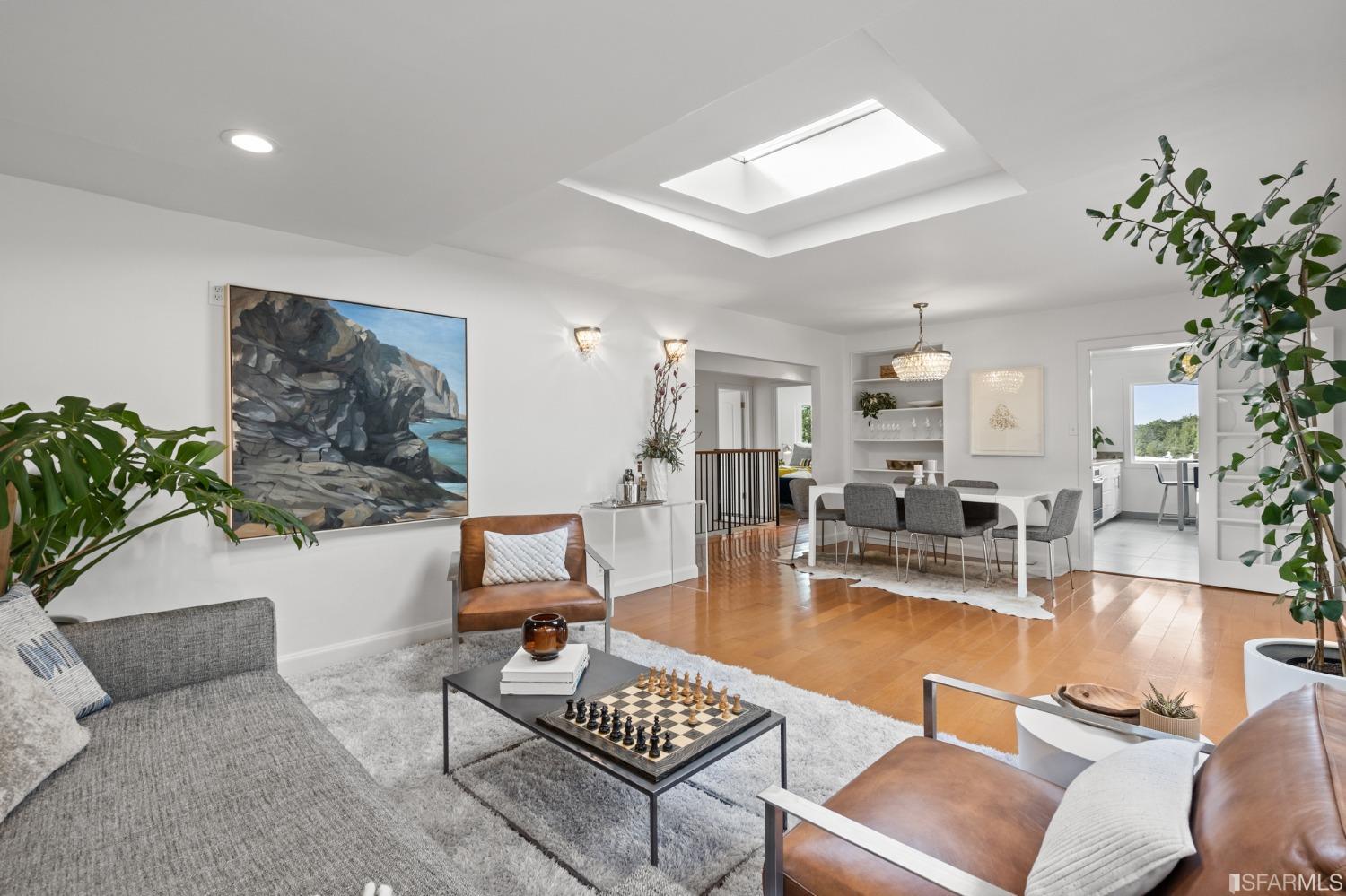 296 Reichling Avenue Pacifica, CA 94044 - Photo 5 of 39 a living room with furniture and flowers