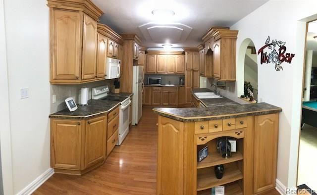 4508 Belsay Road Grand Blanc, MI 48439 - Photo 3 of 31 IMG_6407.jpg