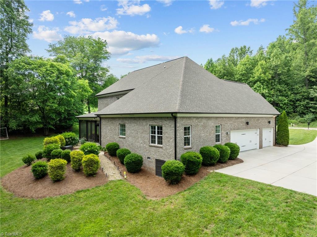 8441 Alice Player Drive Oak Ridge, NC 27310 - Photo 45 of 49