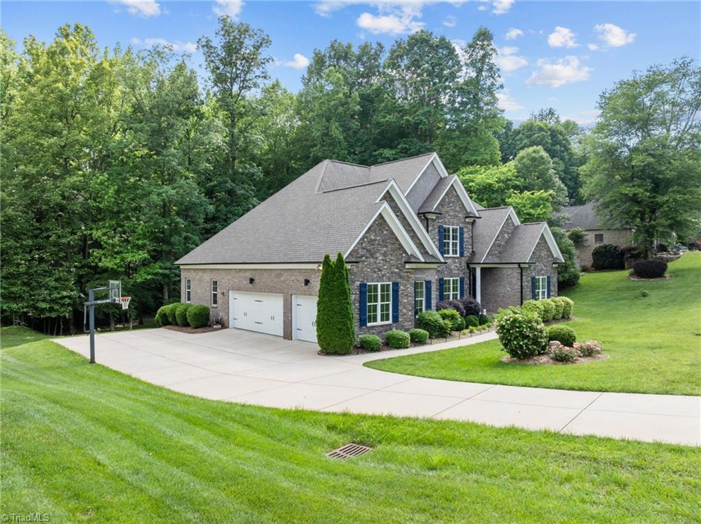 8441 Alice Player Drive Oak Ridge, NC 27310 - Photo 5 of 49