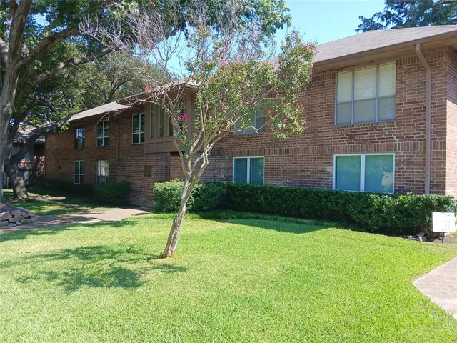$1,600 | 10536 Stone Canyon Road, Unit 216, Dallas, TX 75230