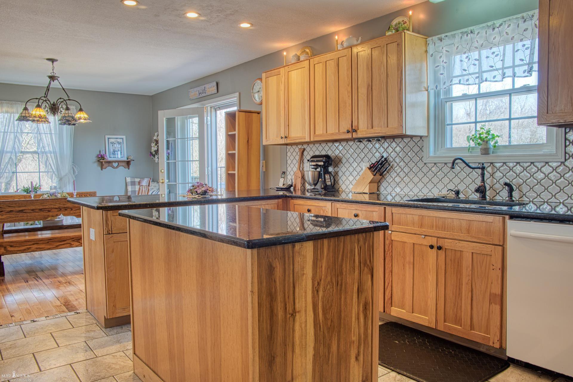 649 Busha Road Owosso, MI 48867 - Photo 3 of 54 50169223-014e5bd8-a0a5-4504-9a98-29b48914dfe6.JPG