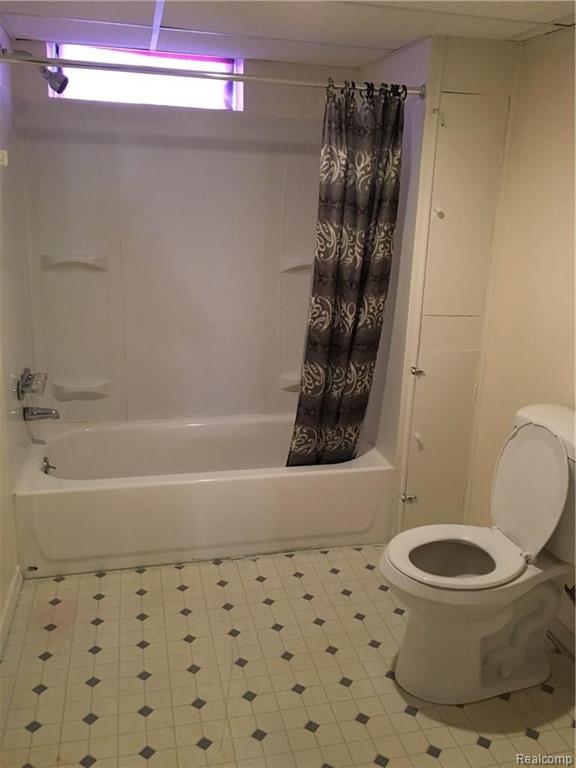 4223 Martin Road Warren, MI 48092 - Photo 46 of 49