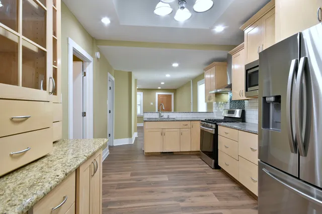 $198,000 | 340 Pine Street, Joliet, IL 60435