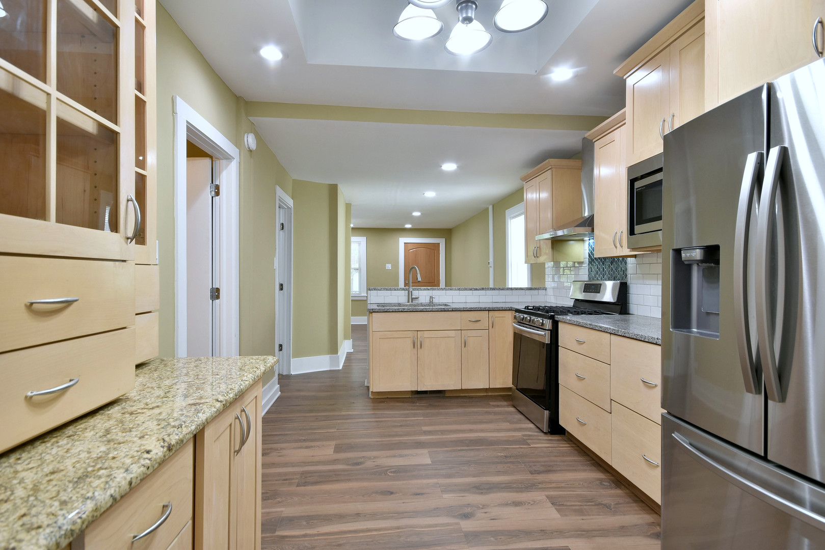 340 Pine Street Joliet, IL 60435 - Photo 17 of 34