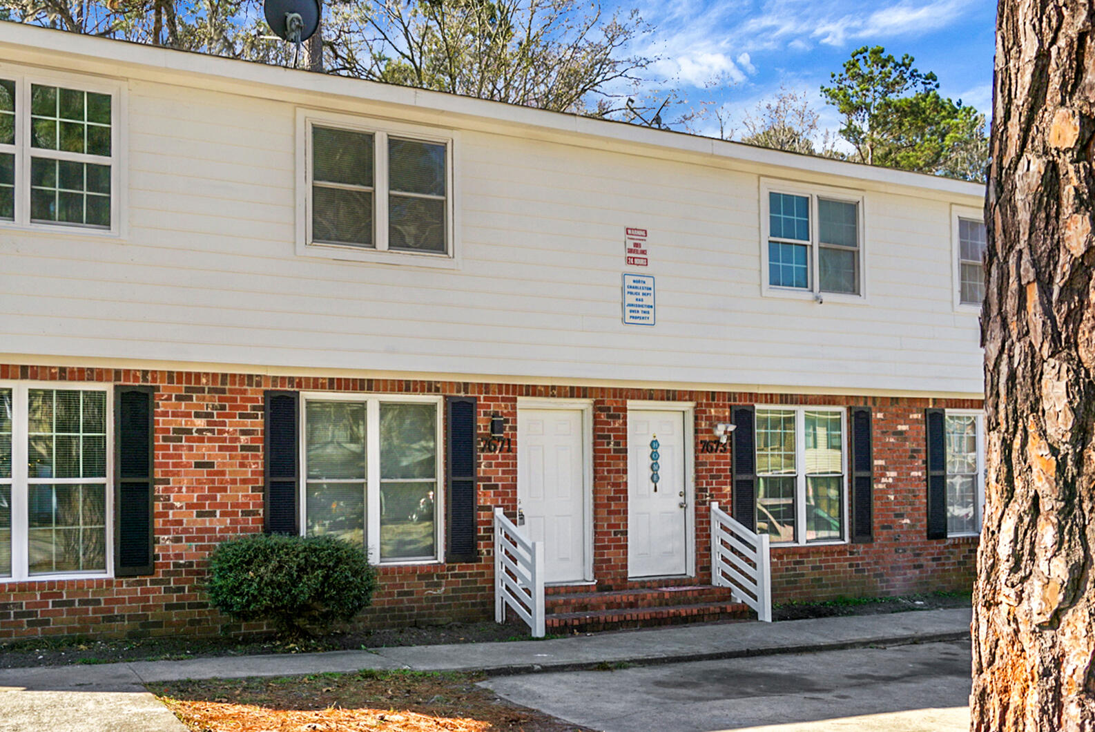 7669 Hunters Ridge Lane North Charleston, SC 29420 - Photo 3 of 37 DSC07709