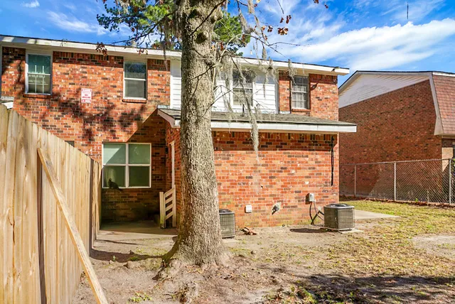 $669,500 | 7669 Hunters Ridge Lane, North Charleston, SC 29420