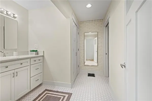 $459,000 | 21550 Rosemound Lane, Springfield, LA 70462