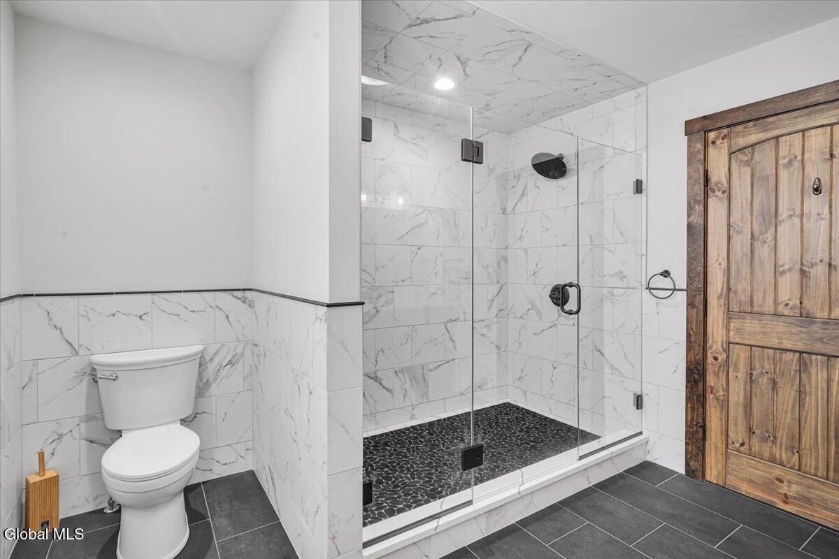 428 Sinclair Road Northville, NY 12134 - Photo 30 of 59 Primary Bathroom