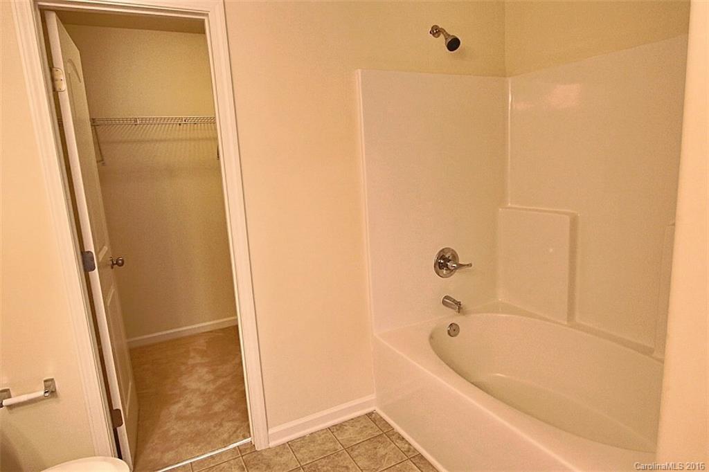 2512 Hart Road, Unit 15 Charlotte, NC 28214 - Photo 17 of 17 Gallery Image 17