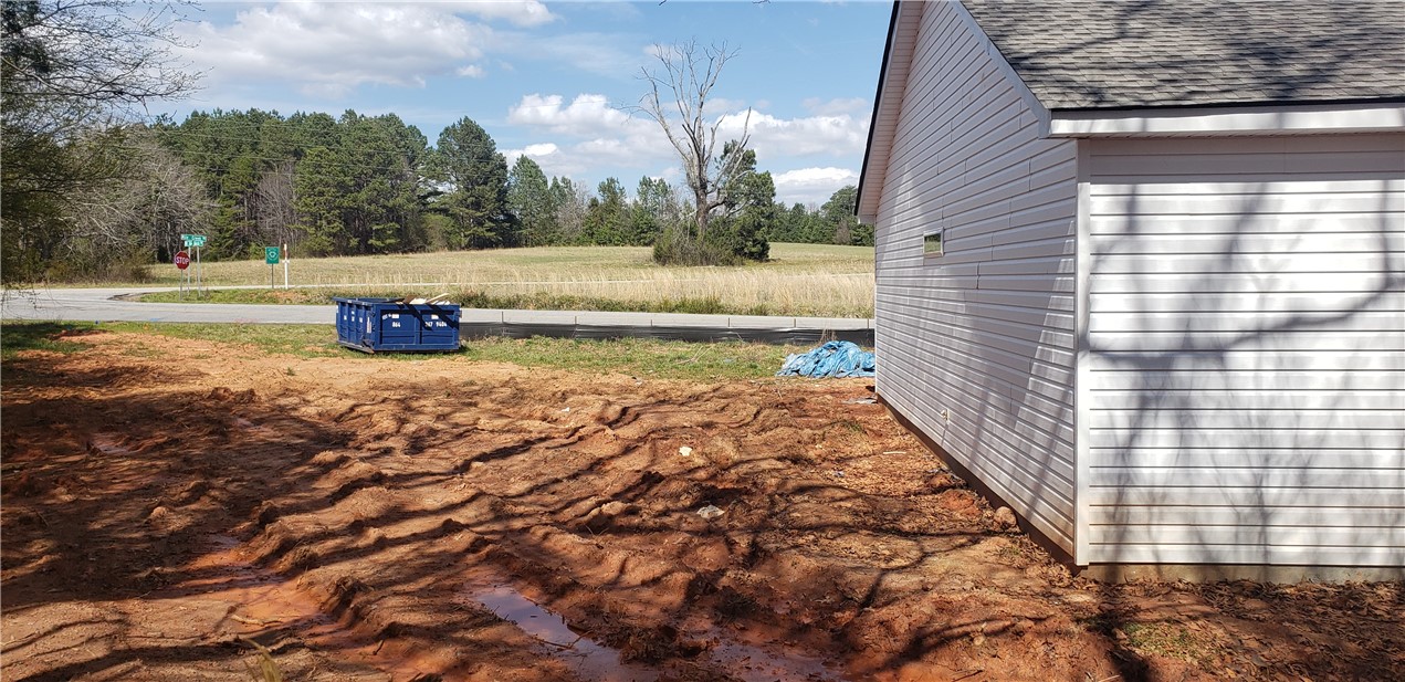 425 Mountain View Church Road Six Mile, SC 29682 - Photo 3 of 22