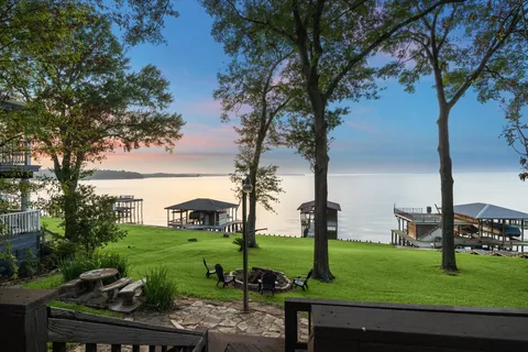 $625,000 | 411 Southwood Shores Drive, Coldspring, TX 77331