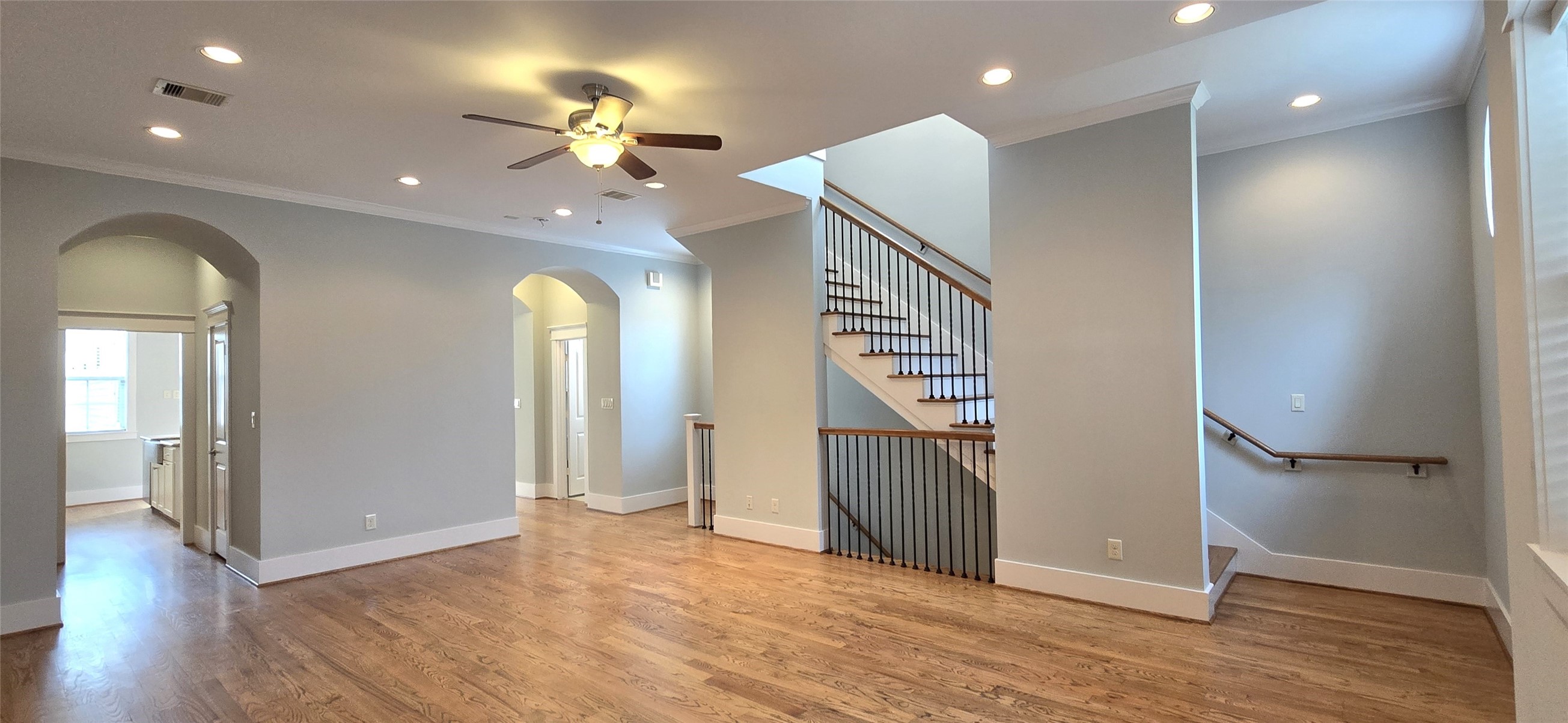 1117 Bonner Street Houston, TX 77007 - Photo 11 of 44 Bright and open living room area with beautiful hardwood floors is located on the 2nd floor.
