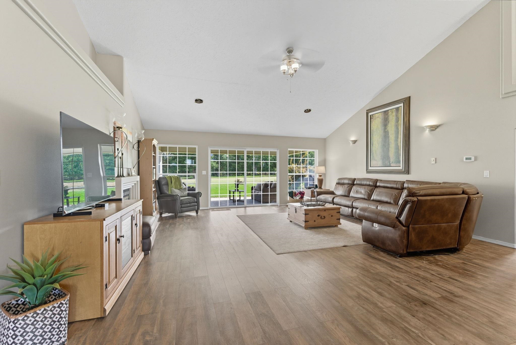 57169 Fairway Road Electric City, WA 99123 - Photo 12 of 50