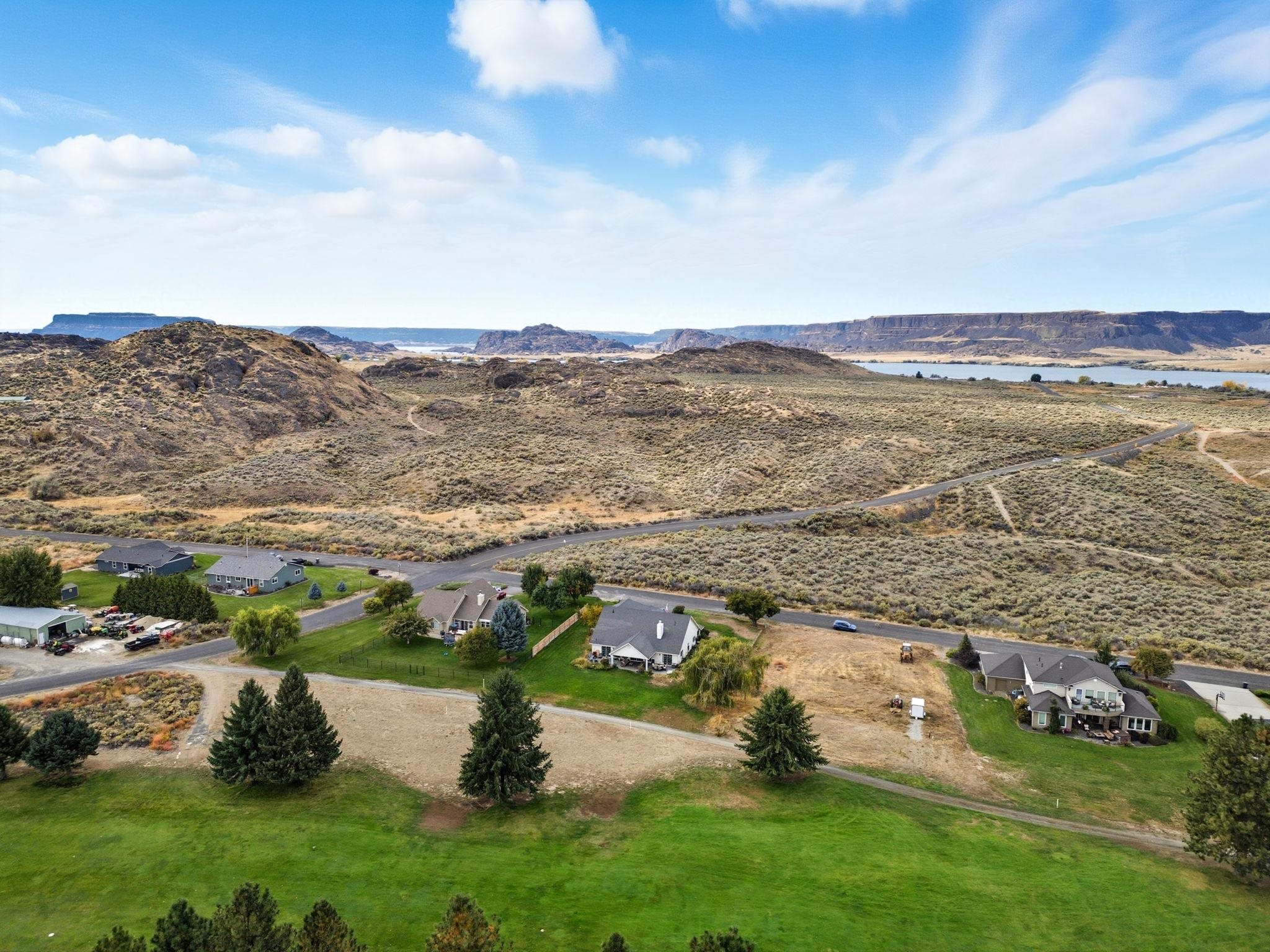 57169 Fairway Road Electric City, WA 99123 - Photo 46 of 50