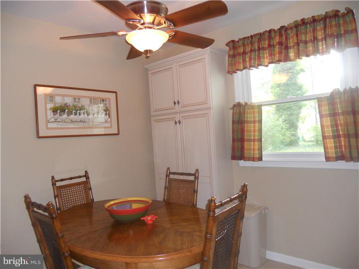 175 Manor Road Huntingdon Valley, PA 19006 - Photo 2 of 15 Gallery Image 2