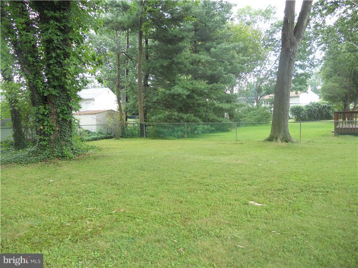 175 Manor Road Huntingdon Valley, PA 19006 - Photo 14 of 15 Gallery Image 14