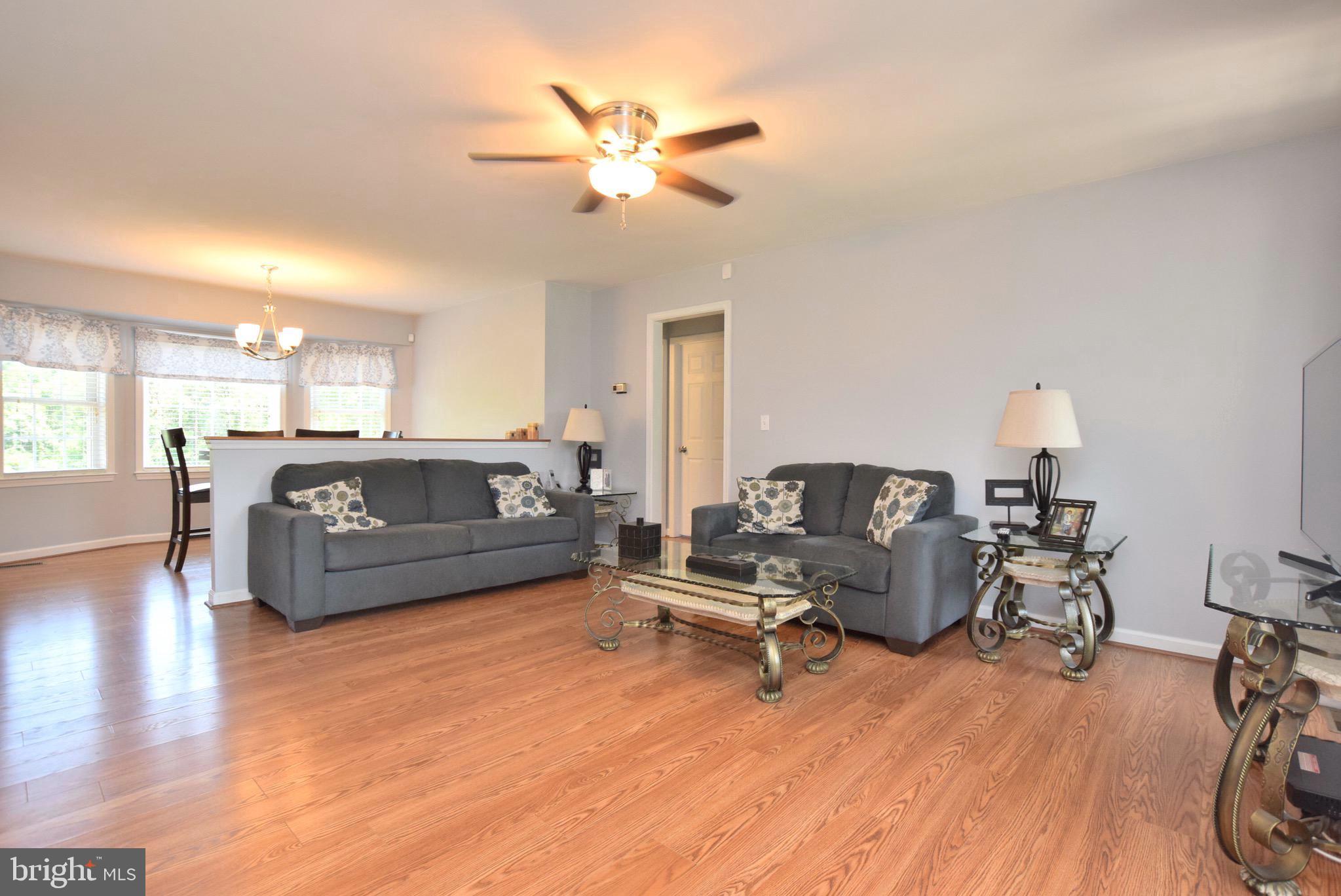 10040 Dulaney Road Rixeyville, VA 22737 - Photo 4 of 30 Living Room