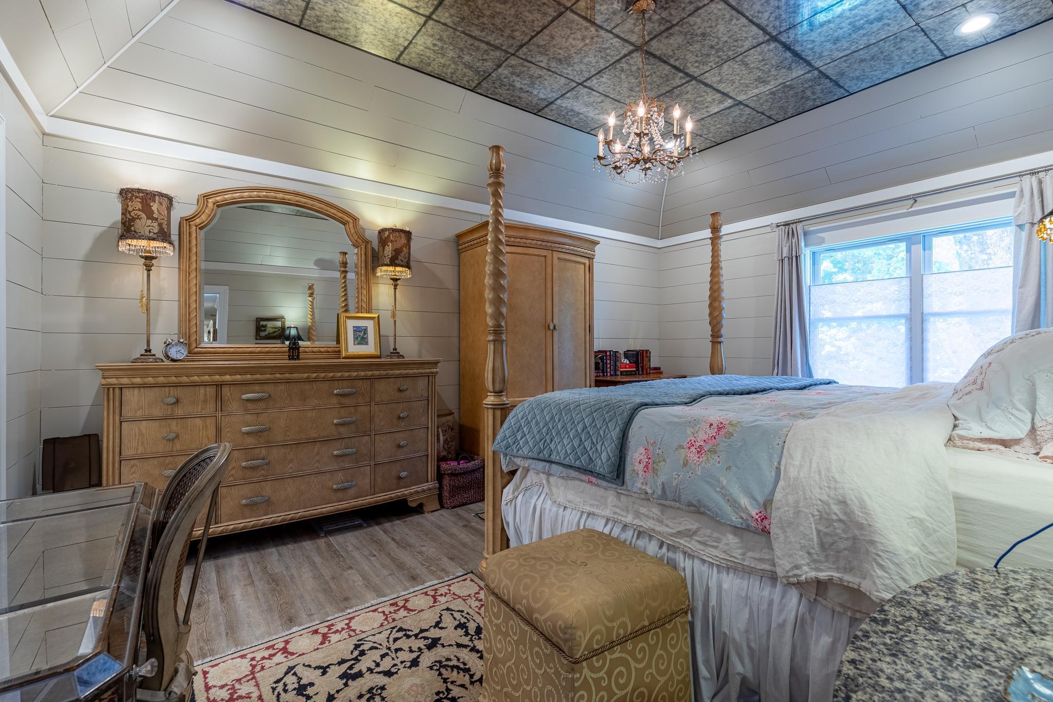 6414 Ridge Lake Road Hixson, TN 37343 - Photo 23 of 52 6414_Ridge_Lake_Rd-45