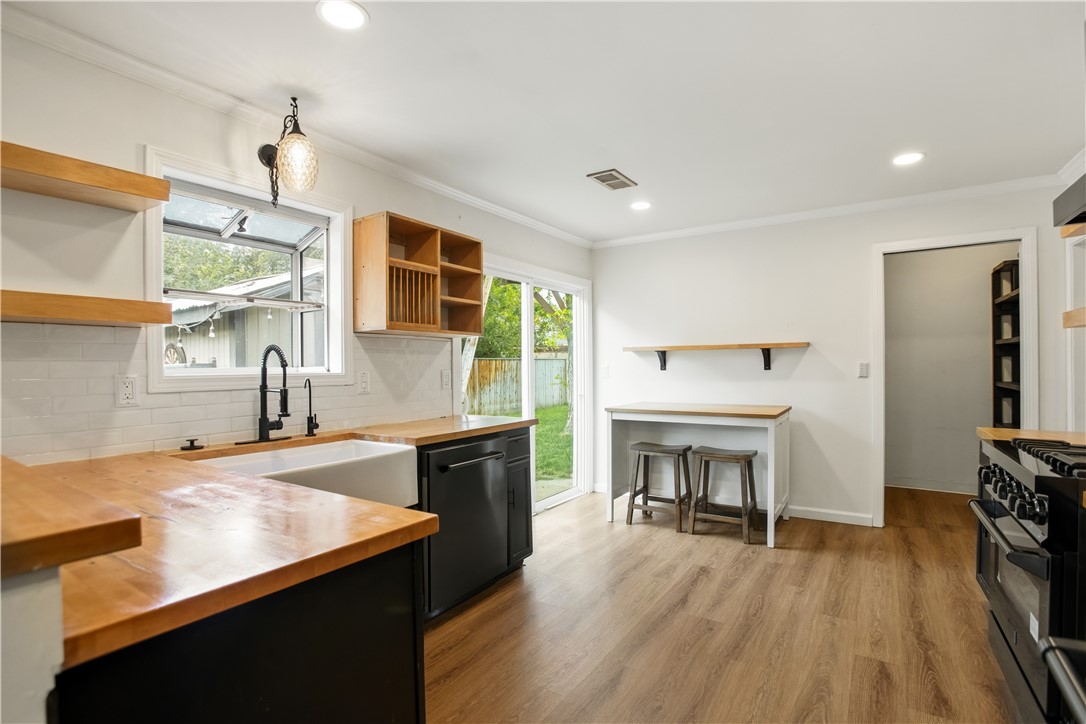 3359 Locust Street Riverside, CA 92501 - Photo 6 of 31