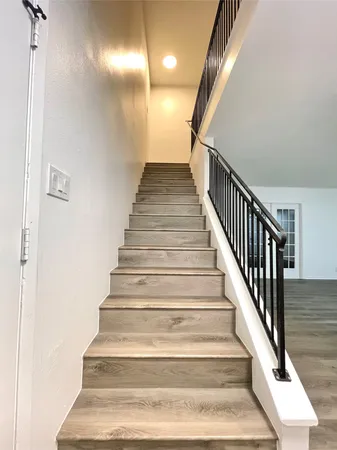 $1,600 | 2306 Barton Village Circle, Unit 104, Austin, TX 78704