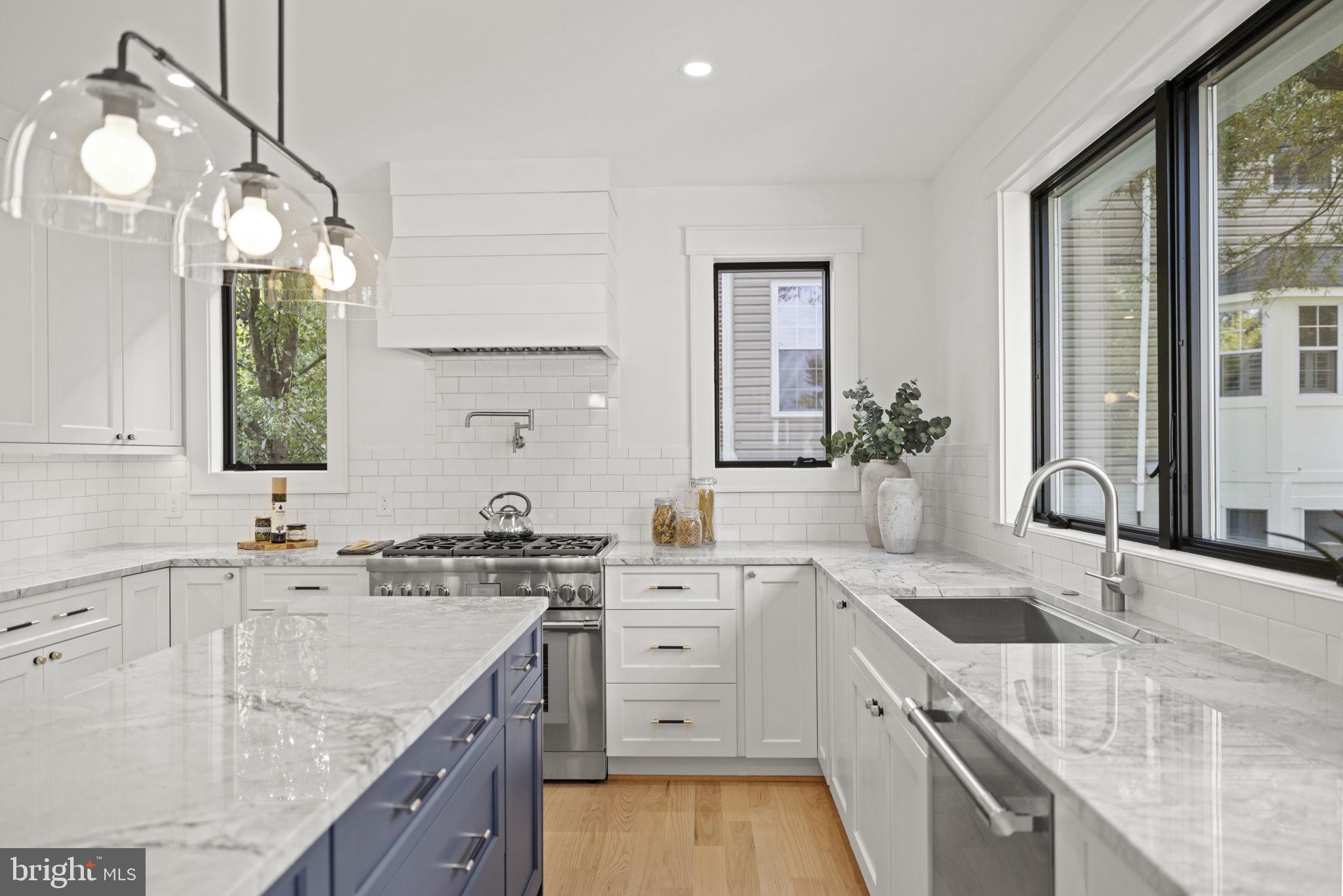 3602 Russell Road Alexandria, VA 22305 - Photo 16 of 66 Top-of-the-line finishes and fixtures!