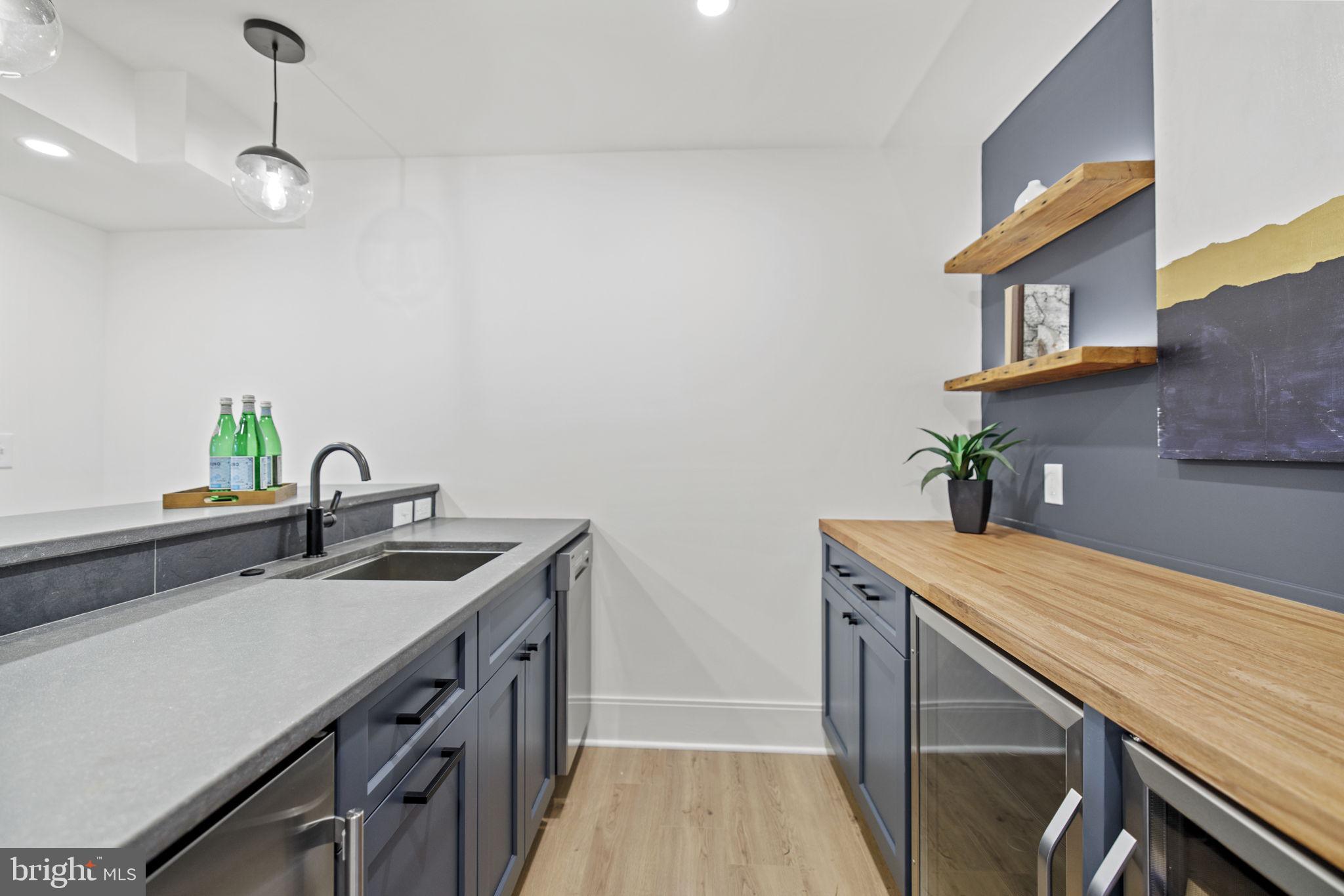 3602 Russell Road Alexandria, VA 22305 - Photo 40 of 66 Quartz counters & butcher block