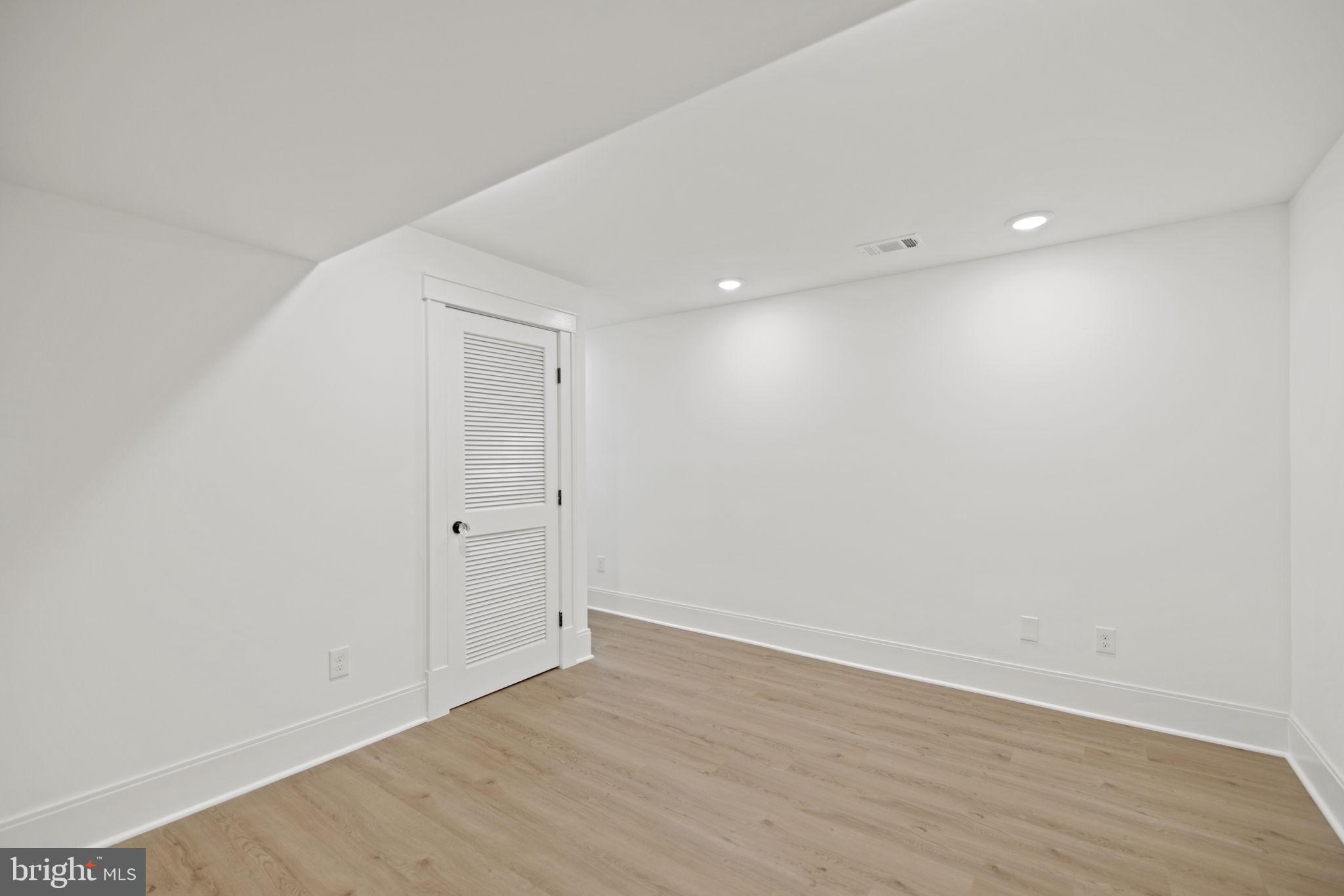 3602 Russell Road Alexandria, VA 22305 - Photo 45 of 66 Lower level bonus room
