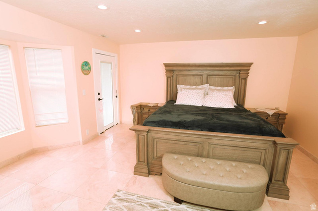 8068 South Twelve Drive Sandy, UT 84094 - Photo 7 of 22