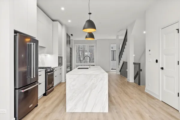 $710,000 | 3210 North Keeler Avenue, Chicago, IL 60641