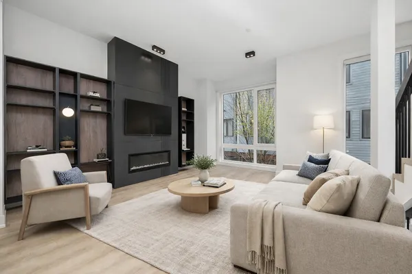 $710,000 | 3210 North Keeler Avenue, Chicago, IL 60641