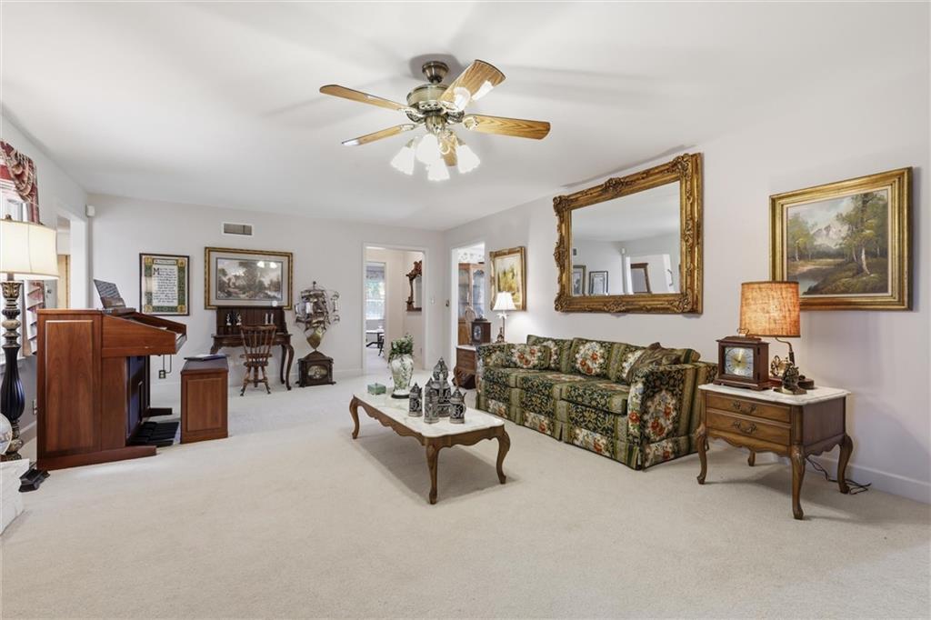 29585 Somerset Road Paola, KS 66071 - Photo 6 of 53