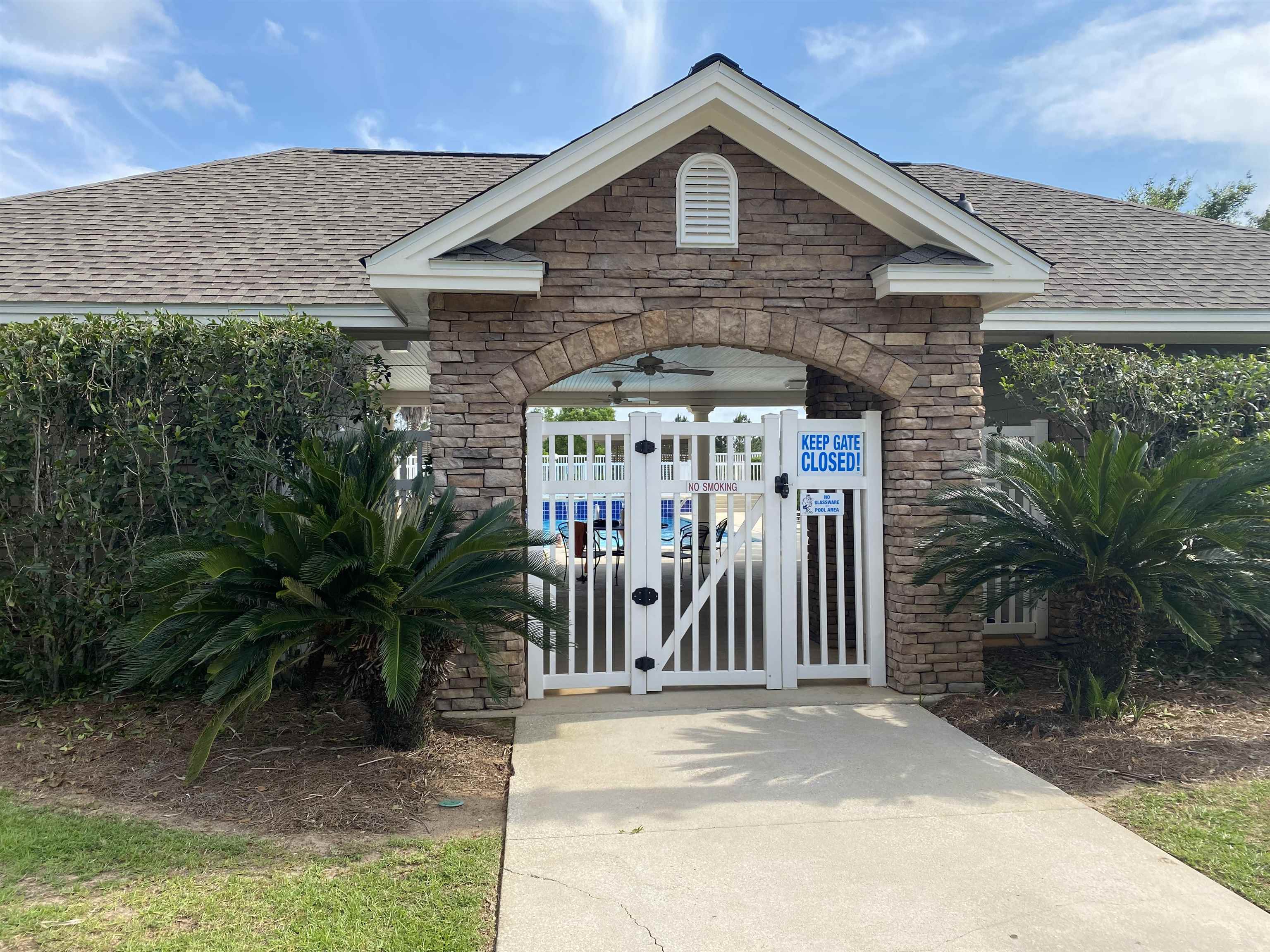 450 Park Avenue, Unit 209 Foley, AL 36535 - Photo 6 of 9 Pool entrance
