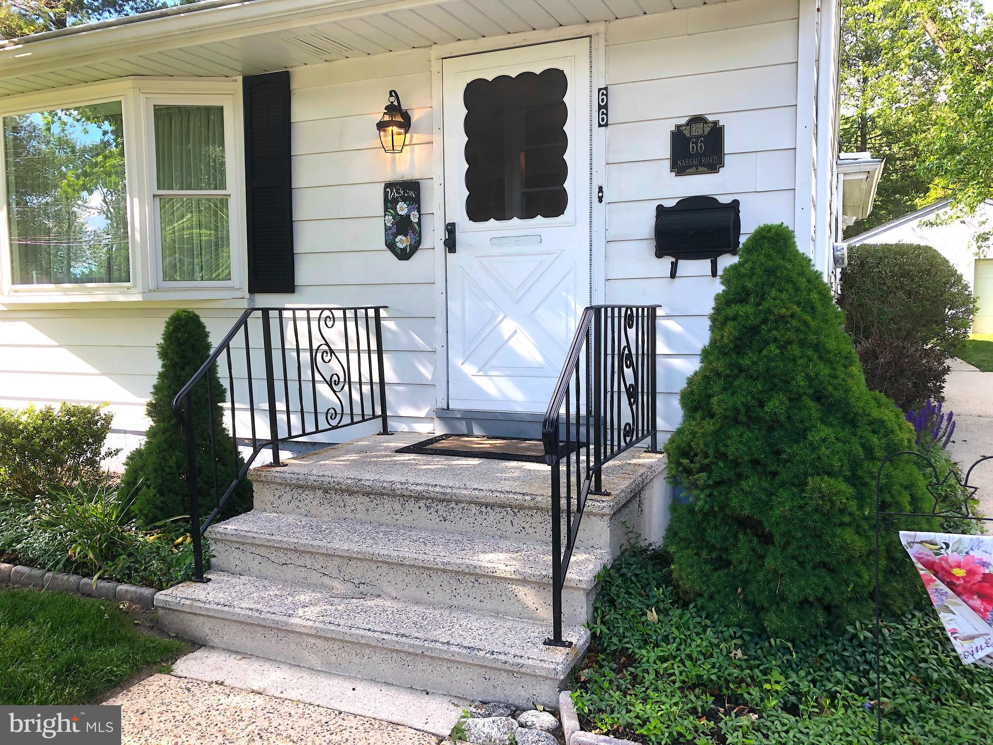 66 Nassau Road Lumberton, NJ 08048 - Photo 3 of 25 Welcoming Front entry
