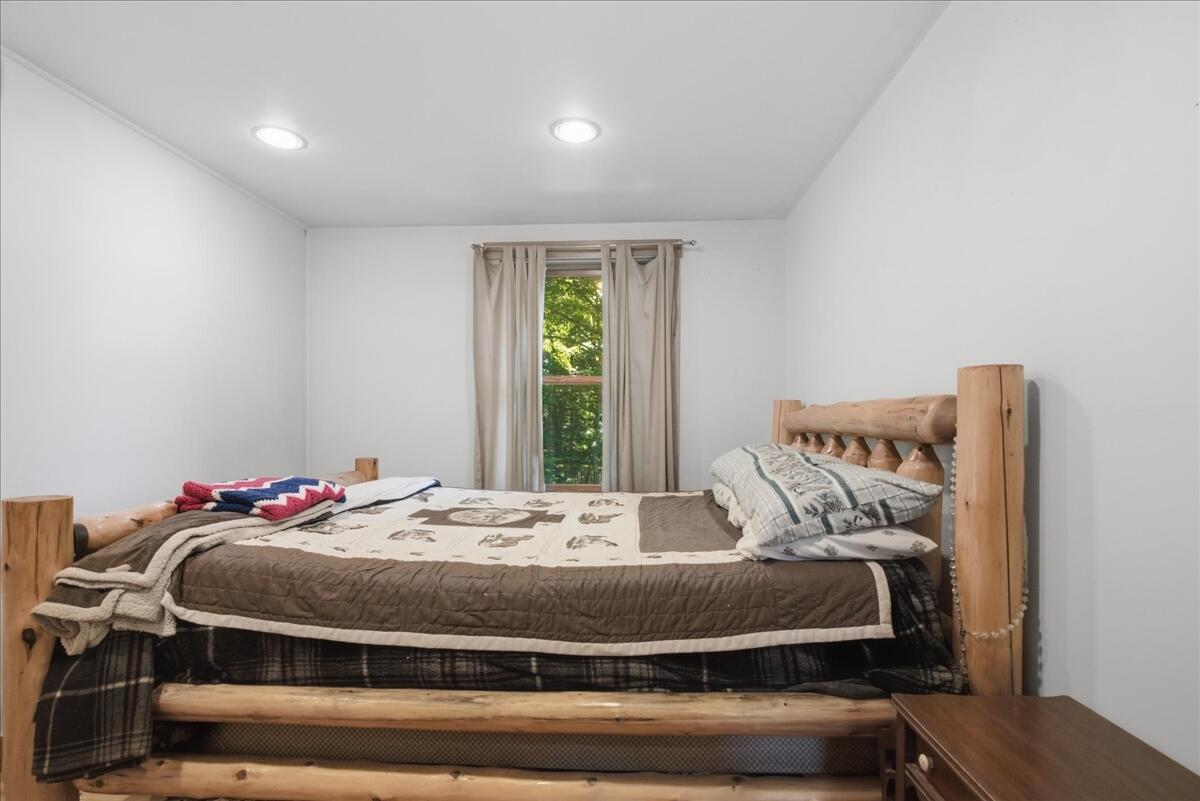 46 Abbott Hill Road West Paris, ME 04289 - Photo 16 of 51 Bedroom 1