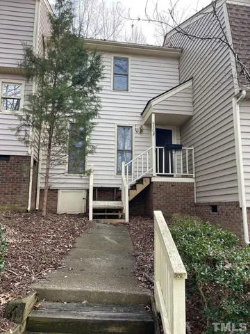 $1,595 | 6420 English Oaks Drive, Raleigh, NC 27615