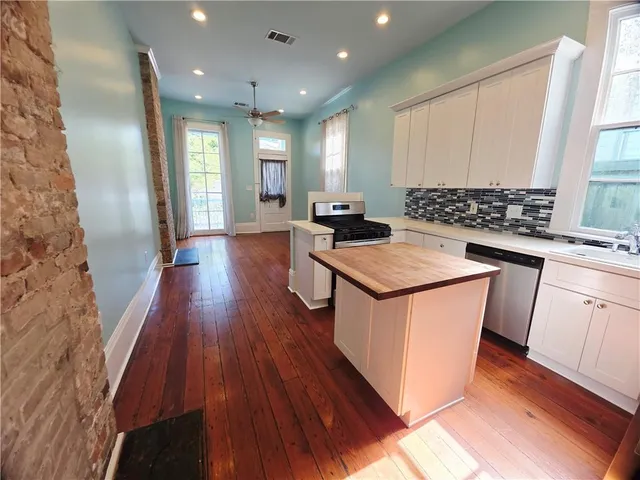 $1,950 | 5122 Perrier Street, New Orleans, LA 70115