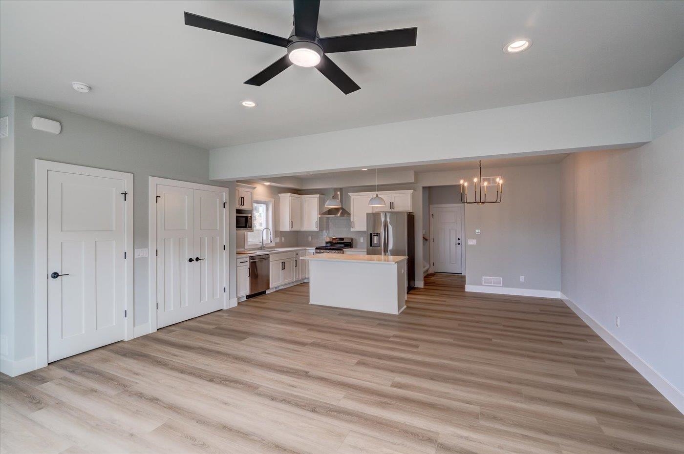 4861 Brassica Road Fitchburg, WI 53711 - Photo 6 of 46