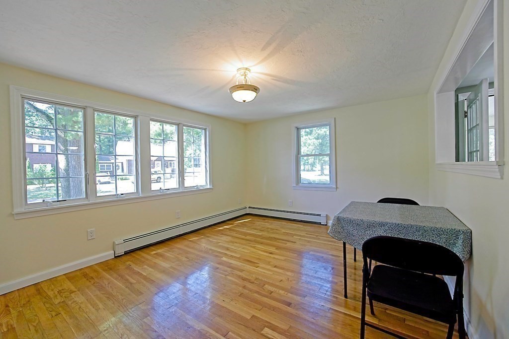 83 Patten Road Tewksbury, MA 01876 - Photo 5 of 21