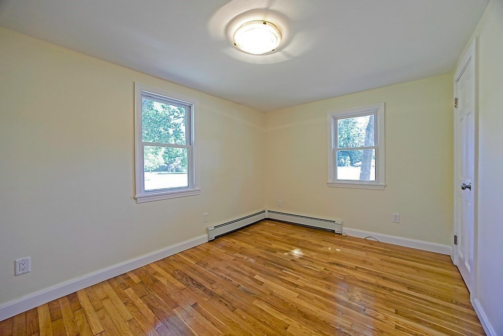 83 Patten Road Tewksbury, MA 01876 - Photo 9 of 21