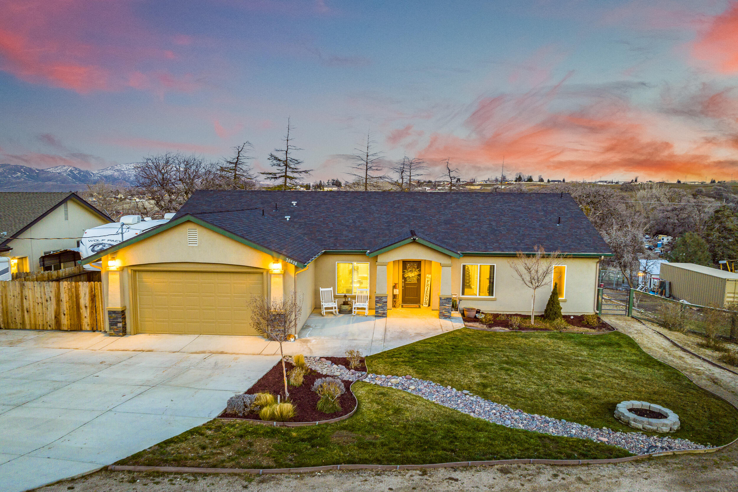20908 Ridgeway Drive Tehachapi, CA 93561 - Photo 2 of 40 Ridgeway-02