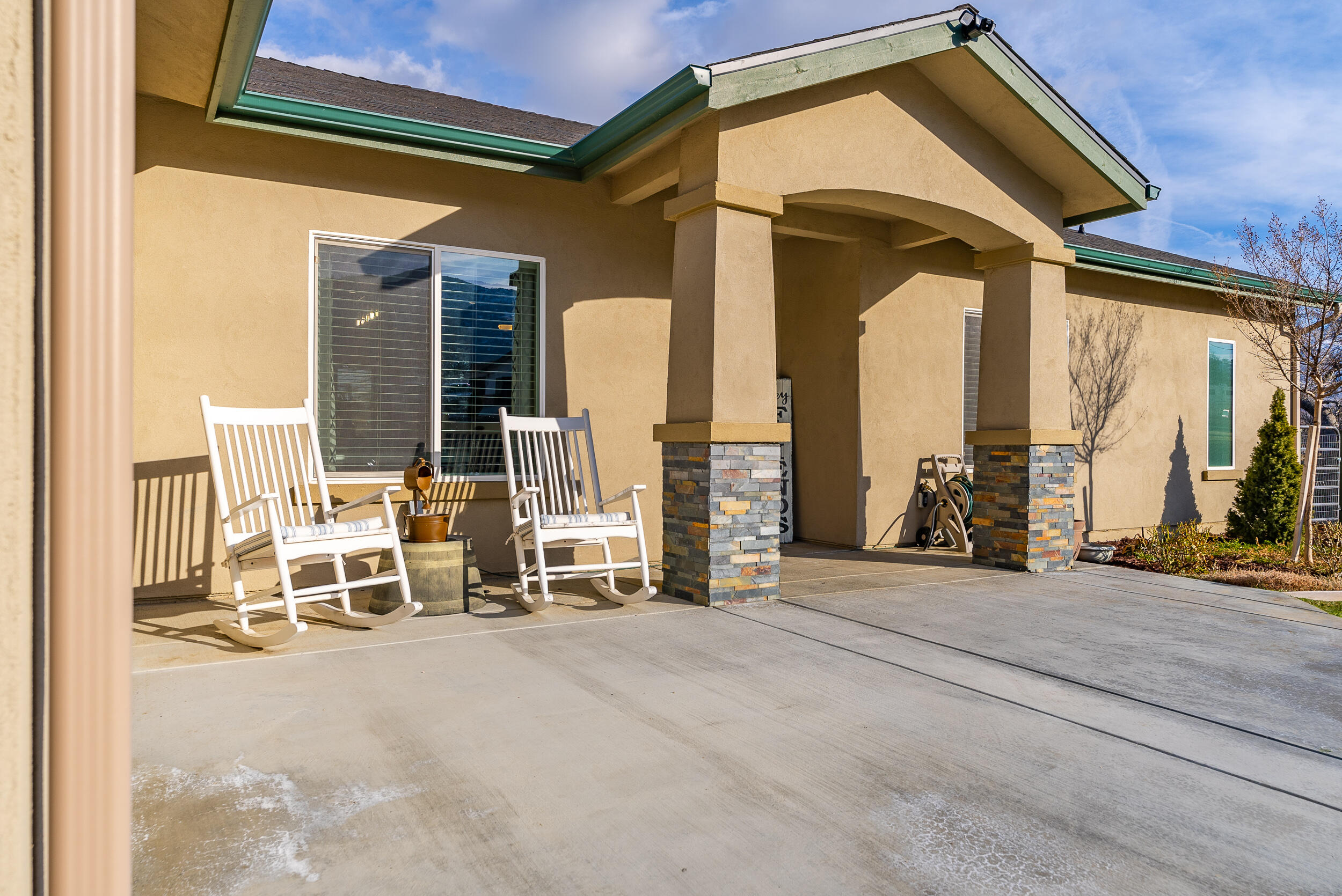 20908 Ridgeway Drive Tehachapi, CA 93561 - Photo 3 of 40 Ridgeway-51