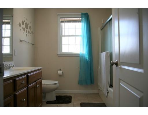 276 Arnold Avenue Springfield, MA 01119 - Photo 17 of 22 Gallery Image 17