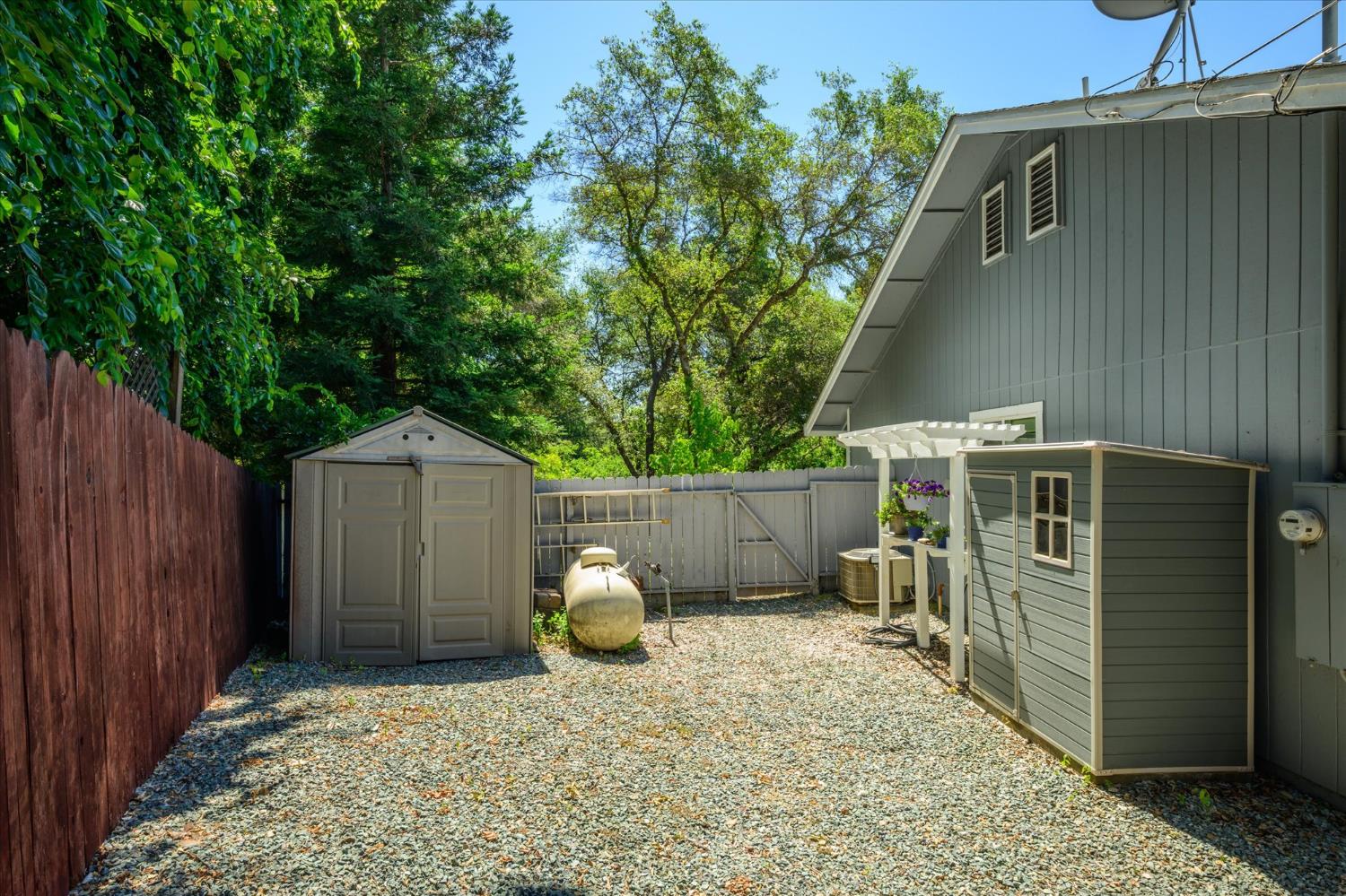 3614 Cambridge Road Cameron Park, CA 95682 - Photo 37 of 55