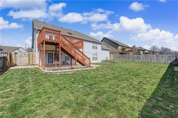 $420,000 | 1225 Southeast 12th Street, Lee's Summit, MO 64081