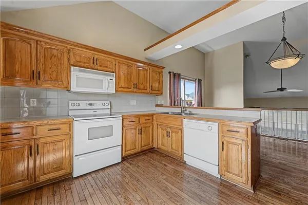 $420,000 | 1225 Southeast 12th Street, Lee's Summit, MO 64081