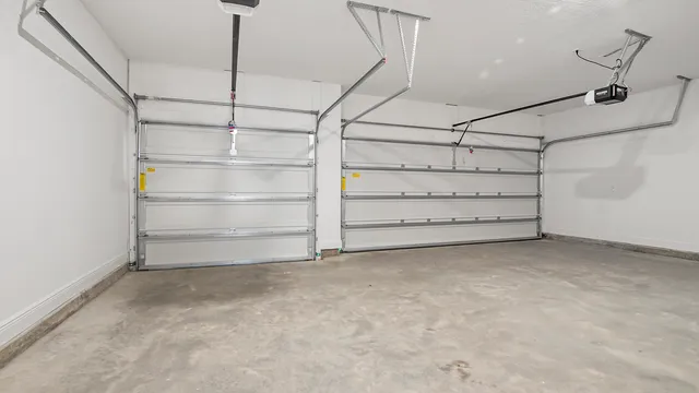 a view of a room with an empty space