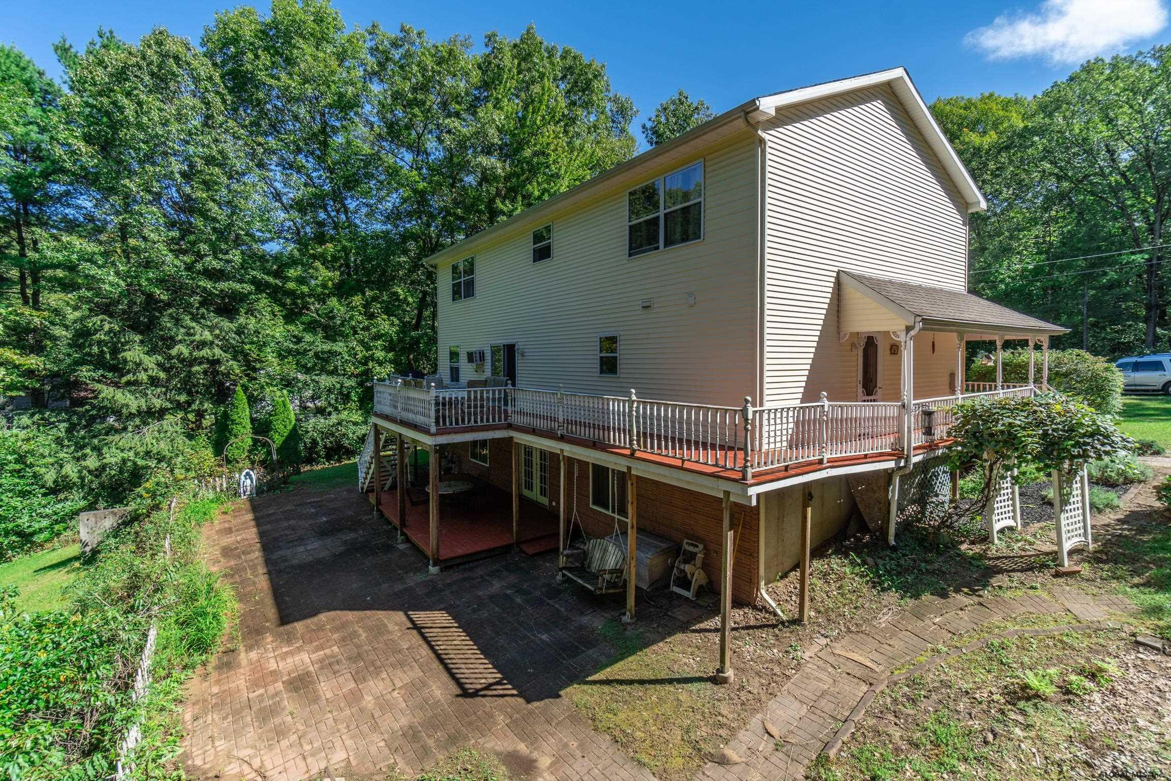 178 George Thompson Road Mechanicville, NY 12118 - Photo 7 of 58 Photo 7
