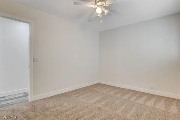 $2,800 | 2999 Bel Air Drive, Las Vegas, NV 89109